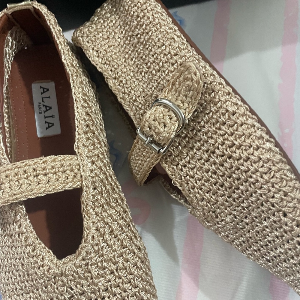 ALAIA Natural Woven Mary Jane Flats with Buckle - Picture 3 of 9